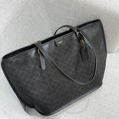 Coach Taxi Tote Bag black