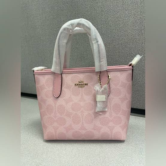 Coach in pink