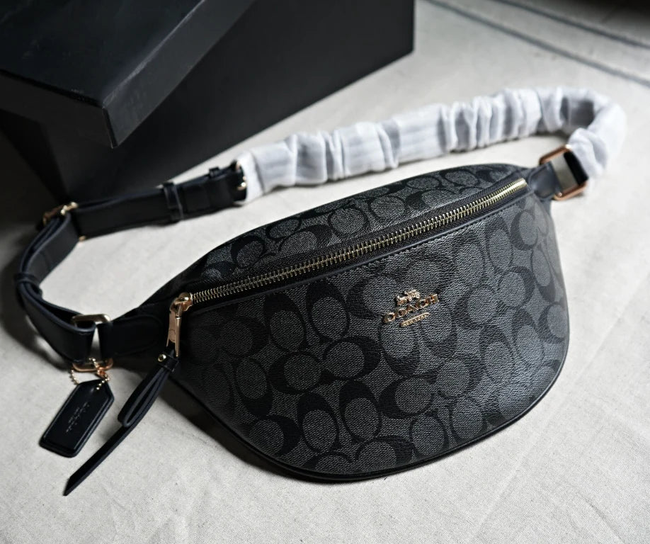 Coach belt bag black