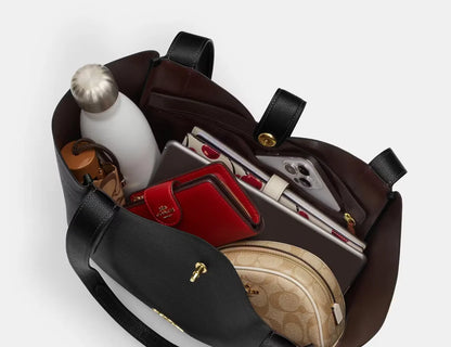 Coach Hadley Turnlock Tote bag