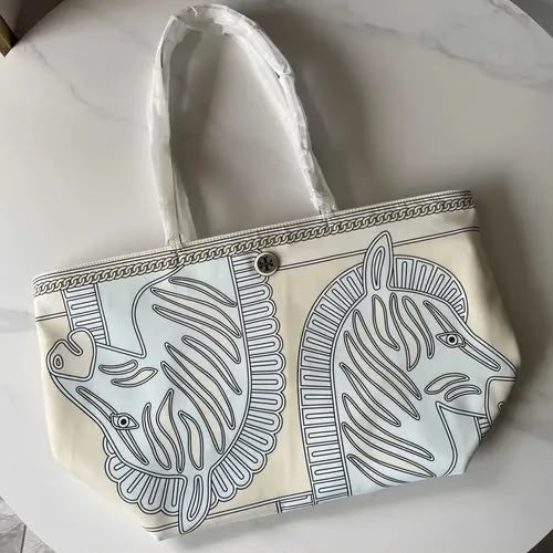 TORY BUCH in Animal