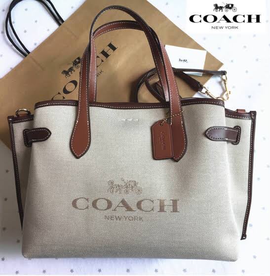 COACH in Beige