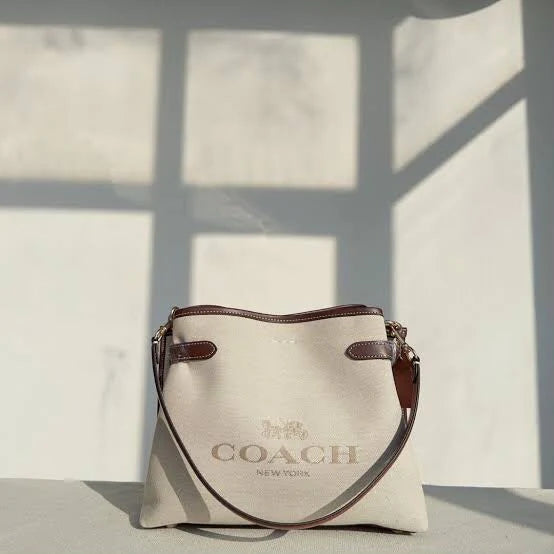 COACH in Beige