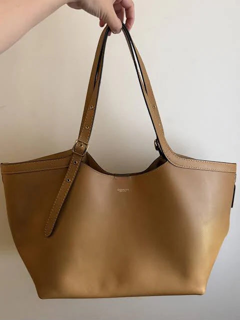 COACH in Gold