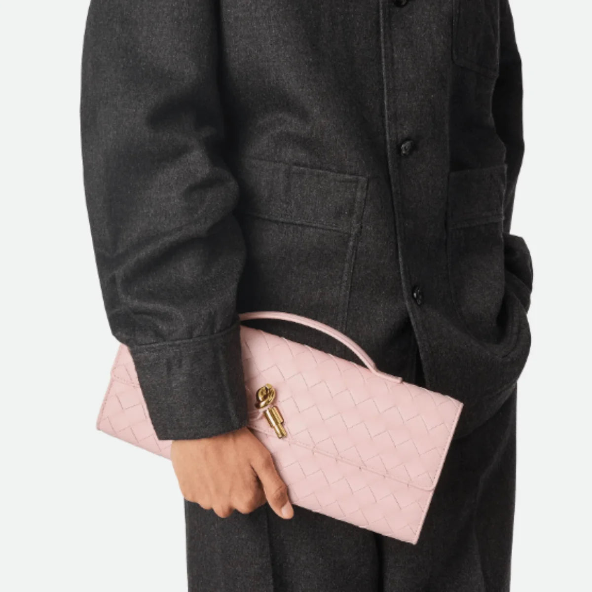 Bottega Veneta Andiamo Clutch Rose Pink Leather with Knotted Strap Feminine Italian Elegance