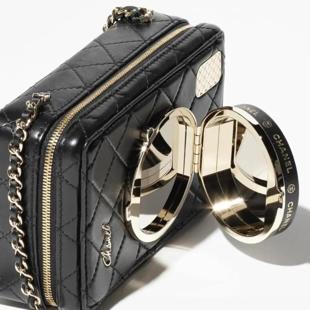 Chanel Camera Lambskin Quilted Coco Click Bag Black