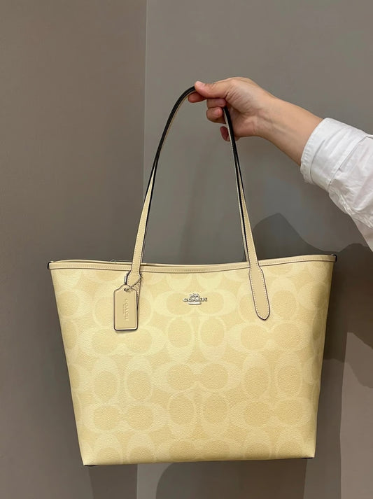 Coach City Tote Bag yellow