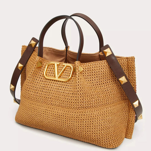Valentino Garavani Medium Shopping Bag In Synthetic Raffia
