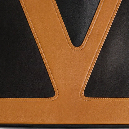 Valentino Viva Superstar Shopper